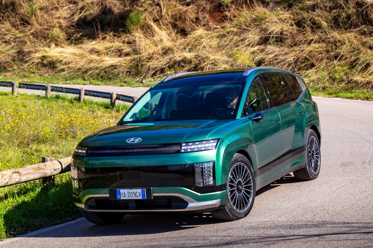 Nuova Hyundai IONIQ 9,prezzi, versioni e autonomia