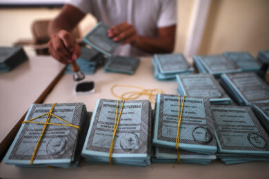 Dopo Marche e Calabria nuovo test elettorale in Toscana, s’accende la sfida tra Giani e Tomasi. Affluenza in calo
