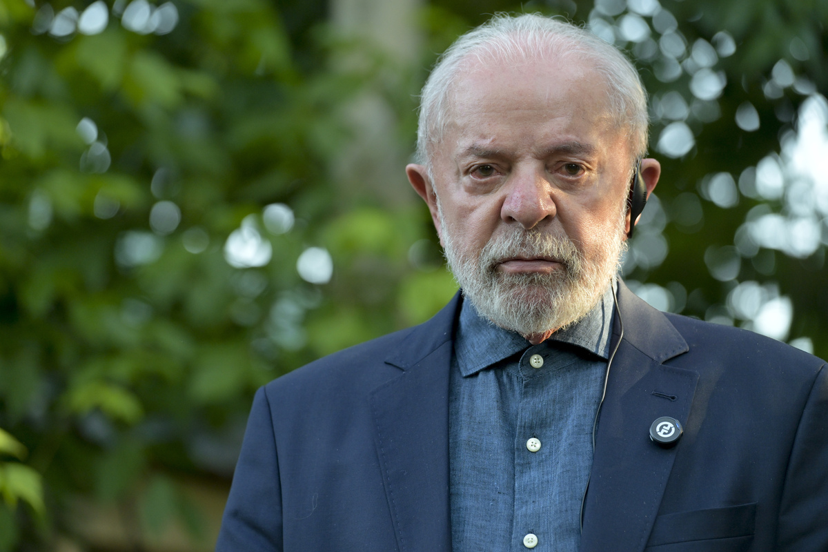 Brasile, Lula: “Spese militari record, ma milioni di persone muoiono di fame: una vergogna per l’umanità” Brasile, Lula: “Spese militari record, ma milioni di persone muoiono di fame: una vergogna per l’umanità”