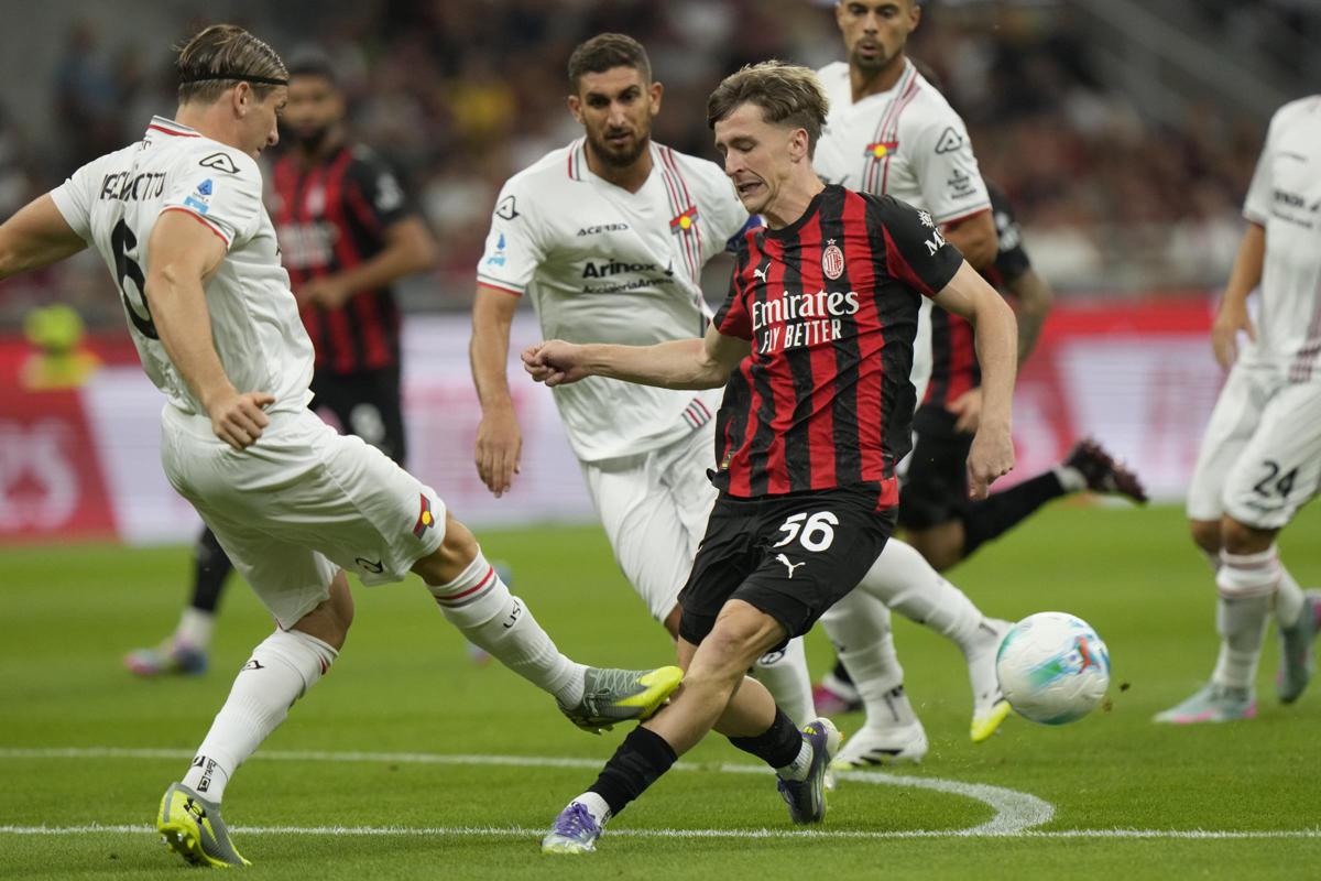 Milan, per Allegri è rebus a destra con Saelemaekers (lesione al flessore) – Come stanno Estupinan, Rabiot e Leao Milan, per Allegri è rebus a destra con Saelemaekers (lesione al flessore) – Come stanno Estupinan, Rabiot e Leao