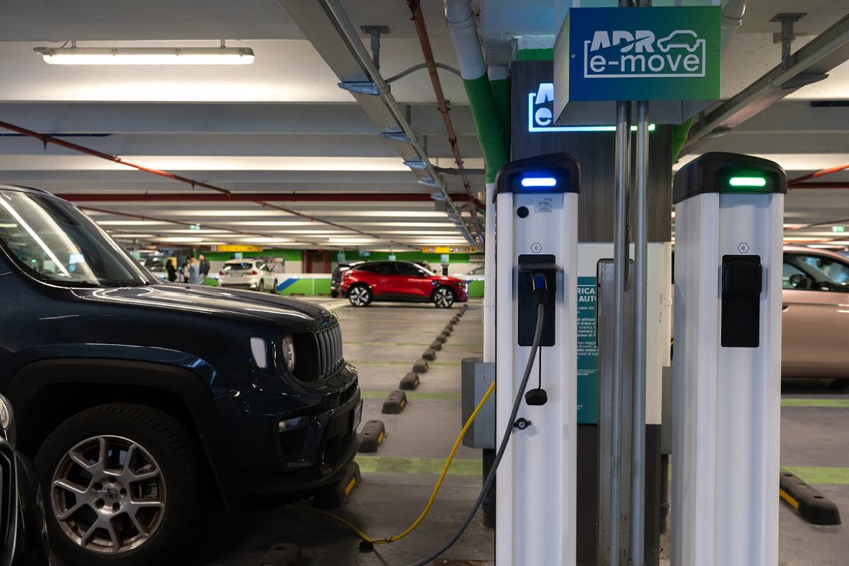 ADR: con oltre 9.000 posti auto il sistema di parcheggi easyParking degli aeroporti di Roma Fiumicino e Ciampino è il più grande d’Europa