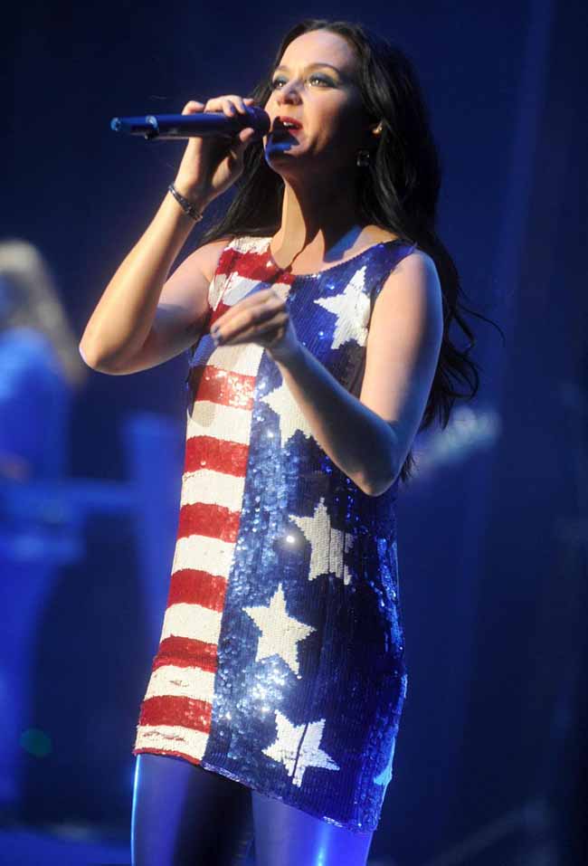Katy Perry, da popstar a première dame: baci e abbracci con l’ex presidente canadese Justin Trudeau Katy Perry, da popstar a première dame: baci e abbracci con l’ex presidente canadese Justin Trudeau