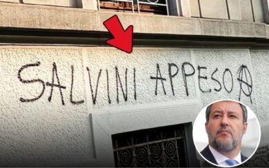 “Salvini appeso”: la scritta choc a Milano. Il leader leghista: “Ecco il pensiero pacifico dei buoni”