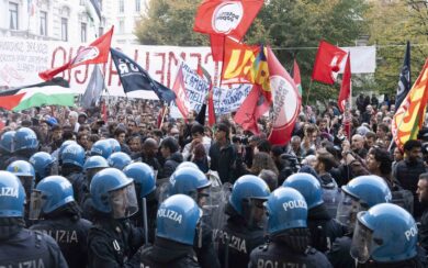Milano, il consiglio rinvia il voto sul gemellaggio con Gaza City. L’opposizione: “Non c’è più una maggioranza”