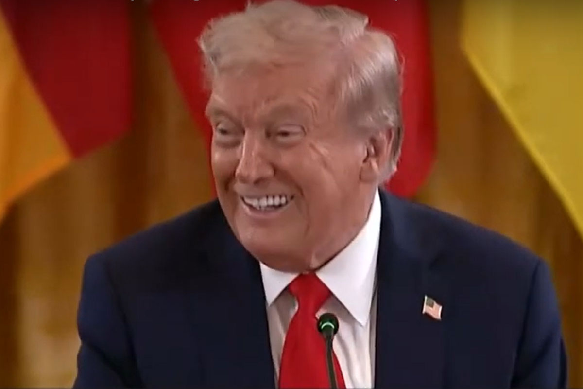 Ambrogino d’Oro a Donald Trump, la proposta della Lega: “Ha portato la pace” Ambrogino d’Oro a Donald Trump, la proposta della Lega: “Ha portato la pace”