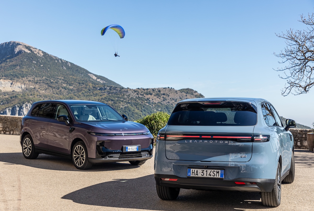 Leapmotor debutta il SUV B10, autonomia fino a 434 km e ricarica 168 kW Leapmotor debutta il SUV B10, autonomia fino a 434 km e ricarica 168 kW