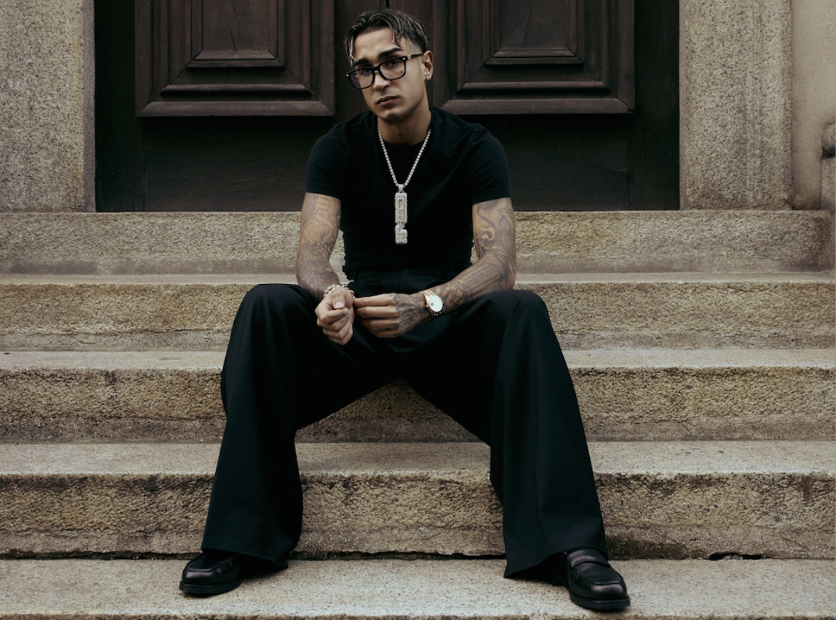 Galleria foto 'Capo Plaza annuncia Hustle Mixtape Vol. 2 – Quando esce il nuovo progetto della star multiplatino' - foto 1