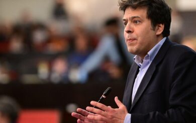 Milano, Nahum (Azione): “Gemellaggio con Gaza, voteremo di farlo con Hamas?”