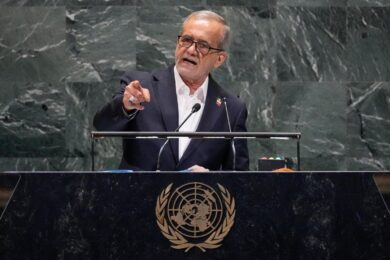 Iran: Teheran, ‘non più vincolati da restrizioni a programma nucleare’