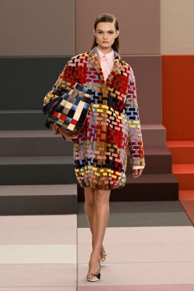 Brand o brand…elli/ Dalla bottega romana all’Olimpo della moda: la storia di Fendi, il marchio tornato sotto la direzione creativa di Maria Grazia Chiuri 