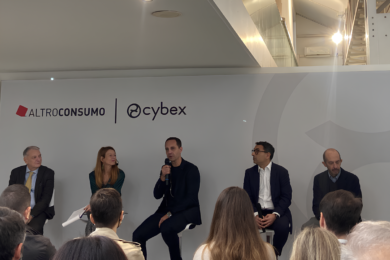 Altroconsumo e CYBEX insieme per promuovere la sicurezza dei bambini in auto