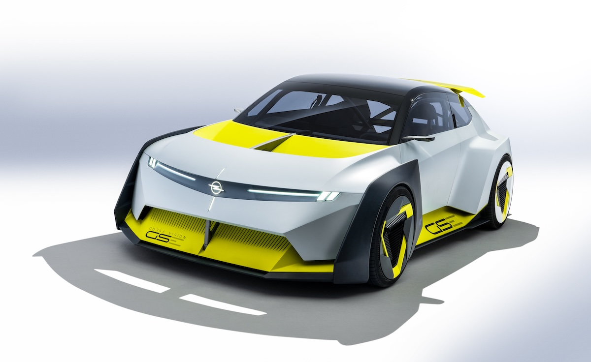 Mobility City Zaragoza accende l’Opel Blitz con “Opel Love”