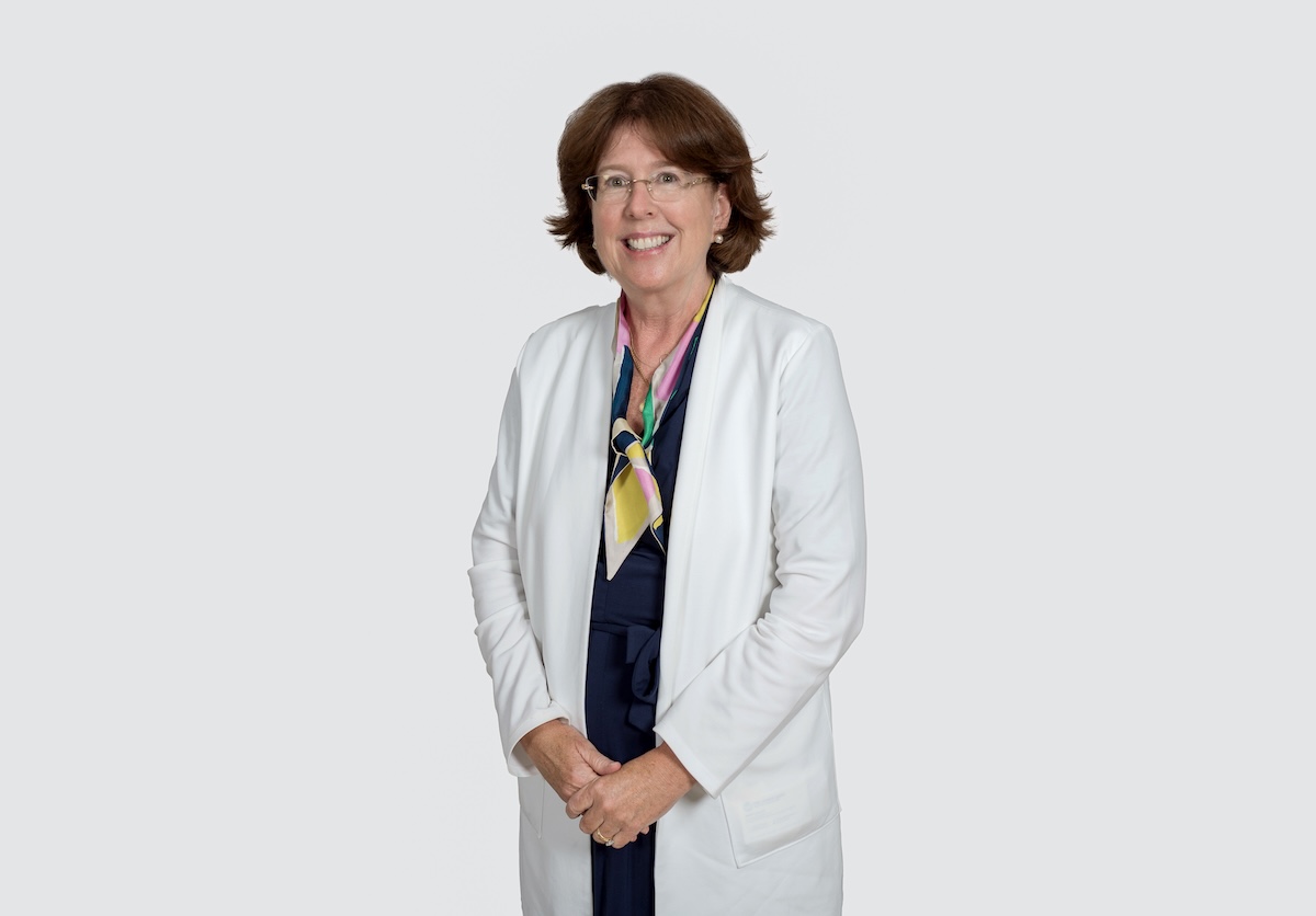 Poltrone, una donna allo Ior. Elizabeth McCaul nominata nuovo membro del Consiglio di Sovrintendenza Poltrone, una donna allo Ior. Elizabeth McCaul nominata nuovo membro del Consiglio di Sovrintendenza