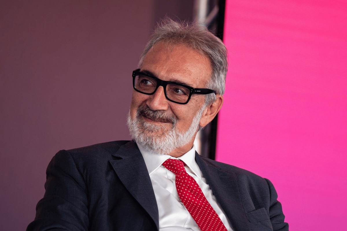 Rocca: “Regione Lazio sempre più attrattiva. I dazi di Trump non ci frenano: ecco come le imprese stanno reagendo” Rocca: “Regione Lazio sempre più attrattiva. I dazi di Trump non ci frenano: ecco come le imprese stanno reagendo”