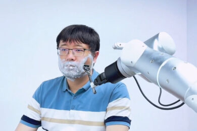 Il robot barbiere esiste già ed è cinese, ma il risultato non è dei migliori… Ecco il video