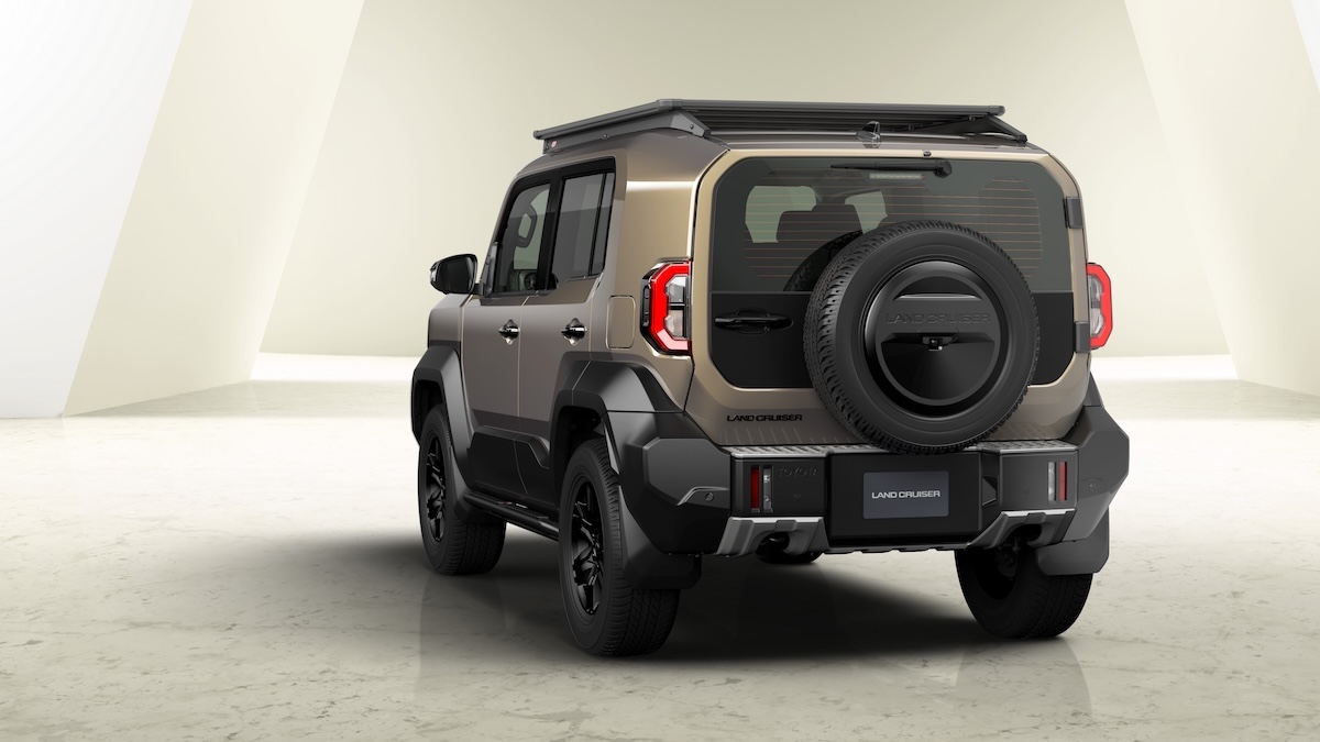 TOYOTA: Nuovo Land Cruiser FJ  libertà, gioia e off-road senza compromessi