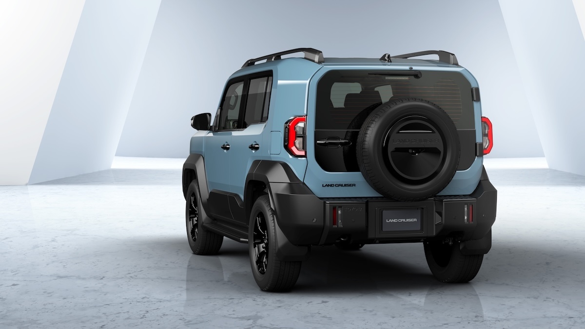 TOYOTA: Nuovo Land Cruiser FJ  libertà, gioia e off-road senza compromessi