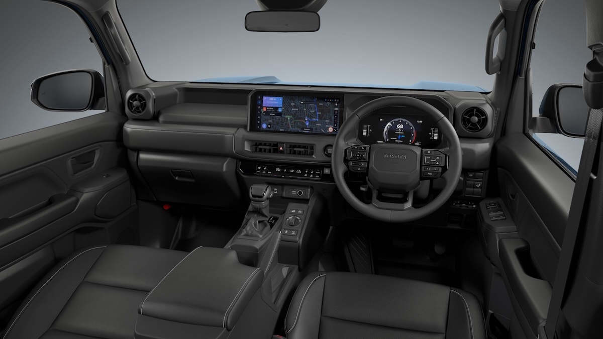 TOYOTA: Nuovo Land Cruiser FJ  libertà, gioia e off-road senza compromessi