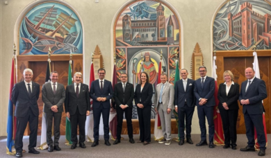 Cattaneo alla Conferenza Arge Alp di Trento: “Le Olimpiadi simbolo di pace e cooperazione tra le regioni alpine”