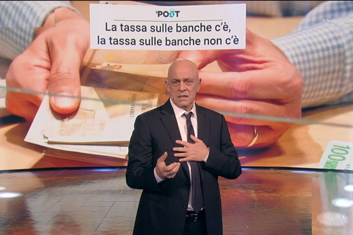Crozza, monologo sulla politica fiscale: “Sim… sala… Iban!” e la strategia al contrario dei ricchi Crozza, monologo sulla politica fiscale: “Sim… sala… Iban!” e la strategia al contrario dei ricchi
