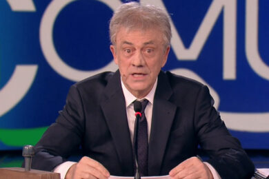Crozza-Urso dice la sua sulla politica economica italiana