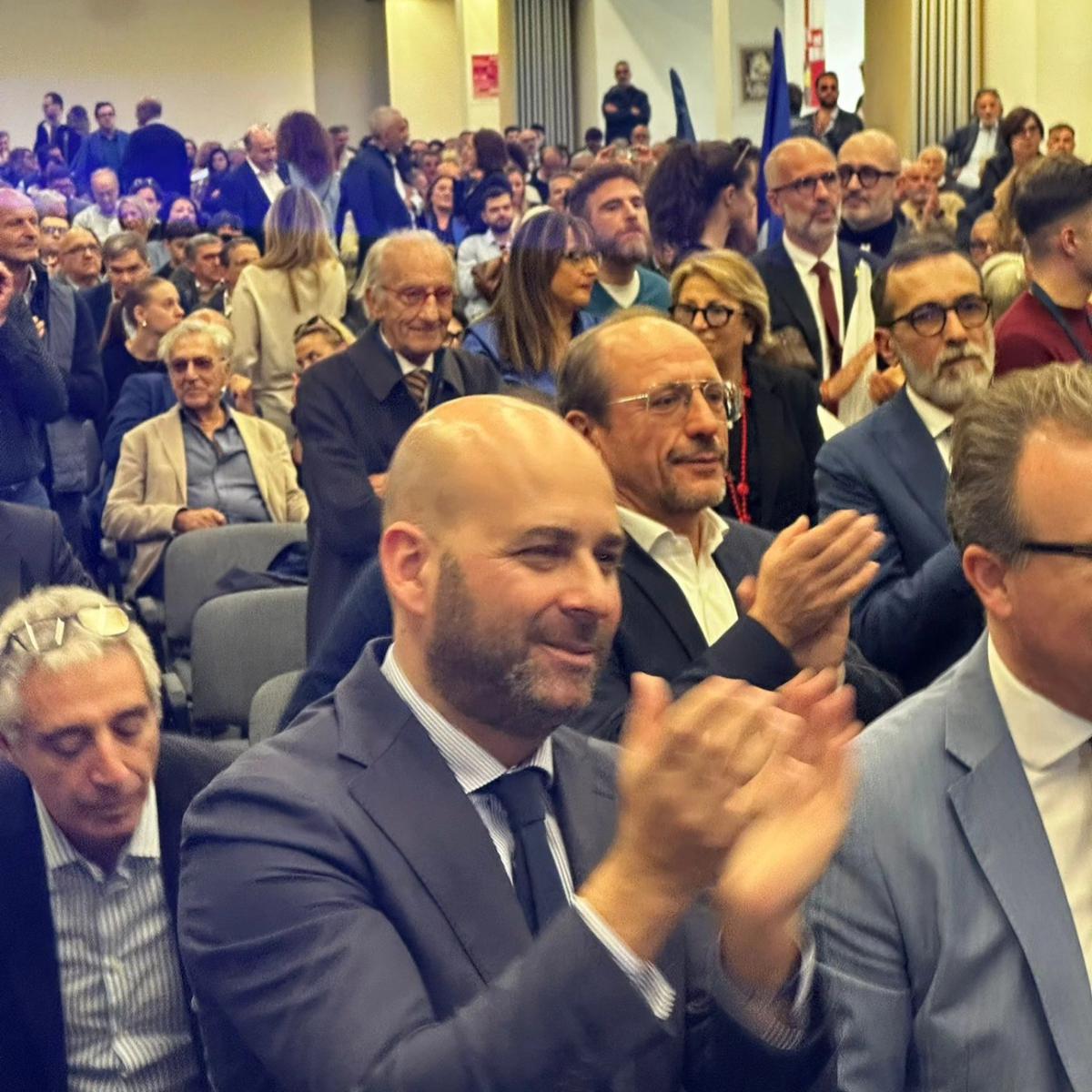 Decaro – Lobuono: al via la corsa per la presidenza della Regione Puglia Decaro – Lobuono: al via la corsa per la presidenza della Regione Puglia
