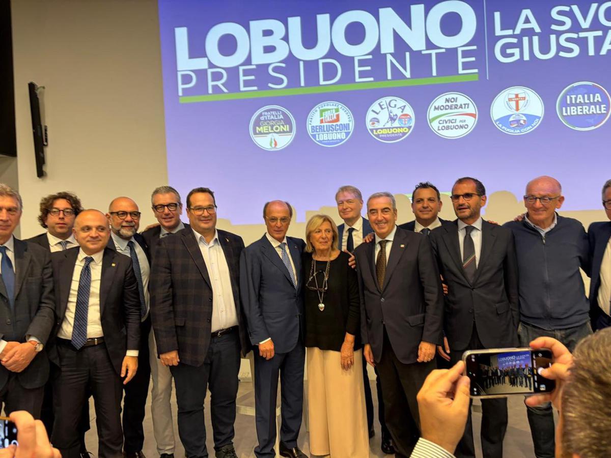 Decaro – Lobuono: al via la corsa per la presidenza della Regione Puglia Decaro – Lobuono: al via la corsa per la presidenza della Regione Puglia