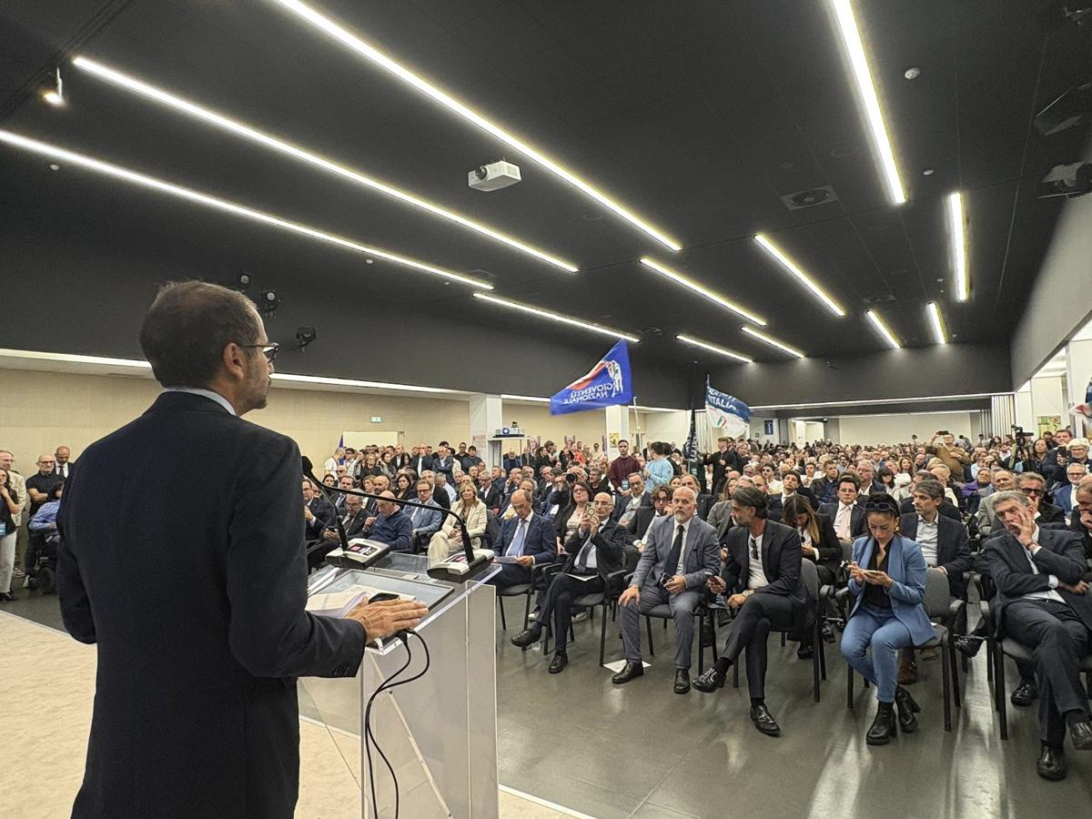 Decaro – Lobuono: al via la corsa per la presidenza della Regione Puglia Decaro – Lobuono: al via la corsa per la presidenza della Regione Puglia