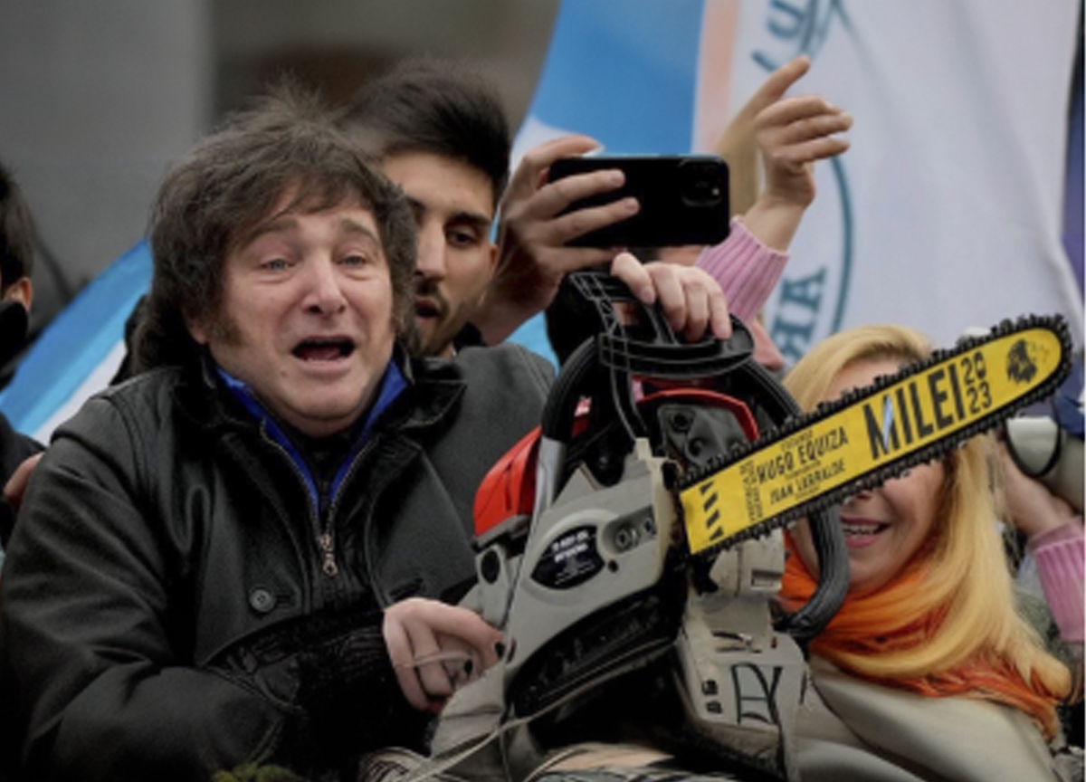 Chi è Javier Milei, l’ultraliberista di destra che con la motosega ha convinto gli argentini ad abbandonare il “kirchnerismo” Chi è Javier Milei, l’ultraliberista di destra che con la motosega ha convinto gli argentini ad abbandonare il “kirchnerismo”