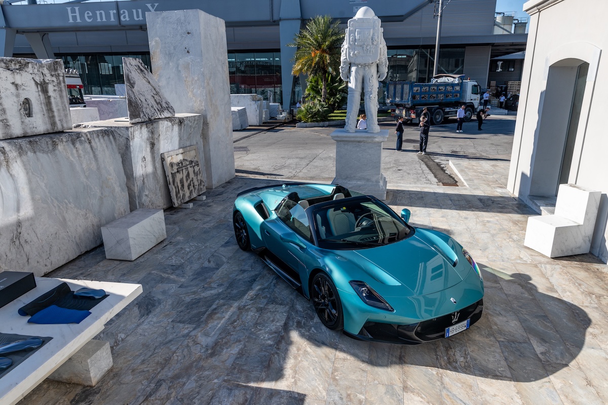 Maserati MCPURA: la Driving Experience che accende la Versilia