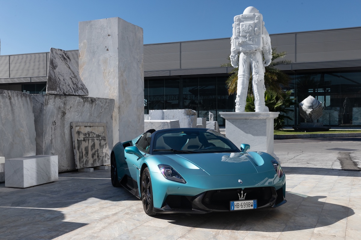 Maserati MCPURA: la Driving Experience che accende la Versilia