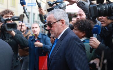 Garlasco, l’ex procuratore Venditti di nuovo nel mirino. Al setaccio pc e cellulari, i legali: “Sequestri illegittimi, pronti al riscorso”