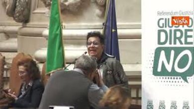 Edoardo Bennato all’Anm: Quello del magistrato è uno dei mestieri più complicati e rischiosi