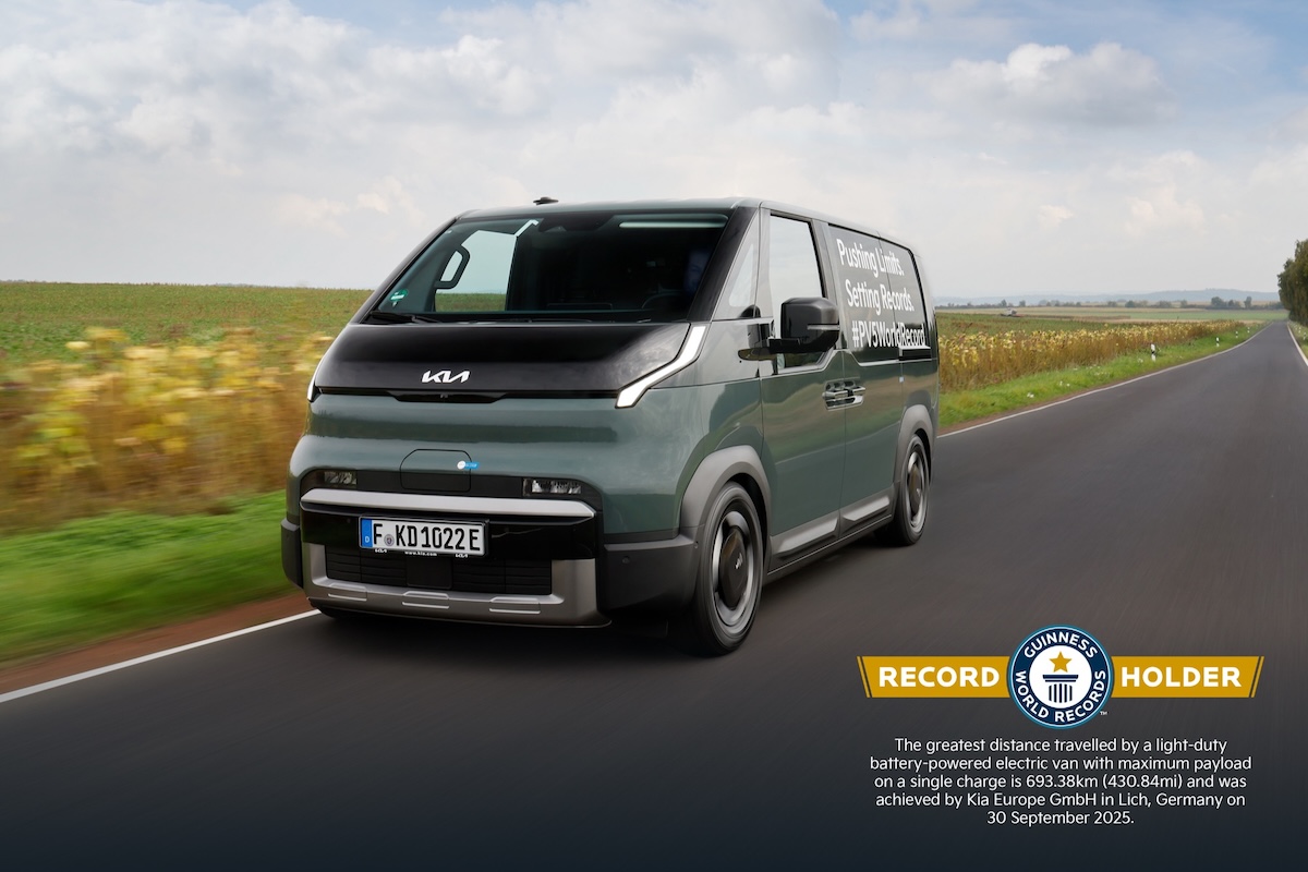 Kia PV5 Cargo: record 693 km a pieno carico con una ricarica Kia PV5 Cargo: record 693 km a pieno carico con una ricarica