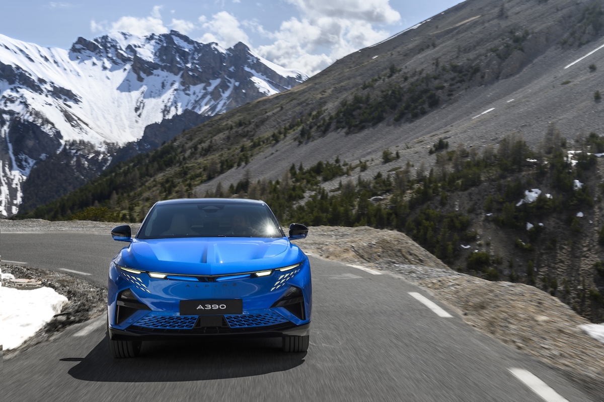 Alpine A390, sport fastback elettrica con Active Torque Vectoring Alpine A390, sport fastback elettrica con Active Torque Vectoring