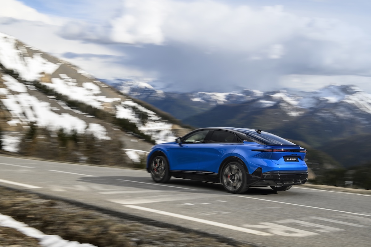 Alpine A390, sport fastback elettrica con Active Torque Vectoring Alpine A390, sport fastback elettrica con Active Torque Vectoring