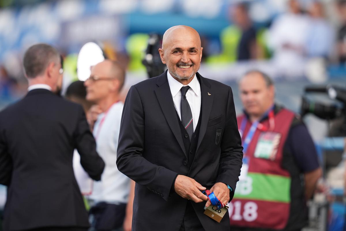 Spalletti allenatore della Juventus. “Benvenuto mister” – Quarto allenatore più pagato della serie A – Conte al comando, la top 10 Spalletti allenatore della Juventus. “Benvenuto mister” – Quarto allenatore più pagato della serie A – Conte al comando, la top 10