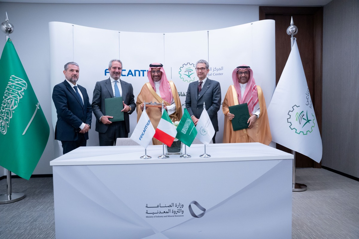 Fincantieri: siglato accordo con il Ministero saudita per lo sviluppo dell’ecosistema marittimo del Regno Fincantieri: siglato accordo con il Ministero saudita per lo sviluppo dell’ecosistema marittimo del Regno