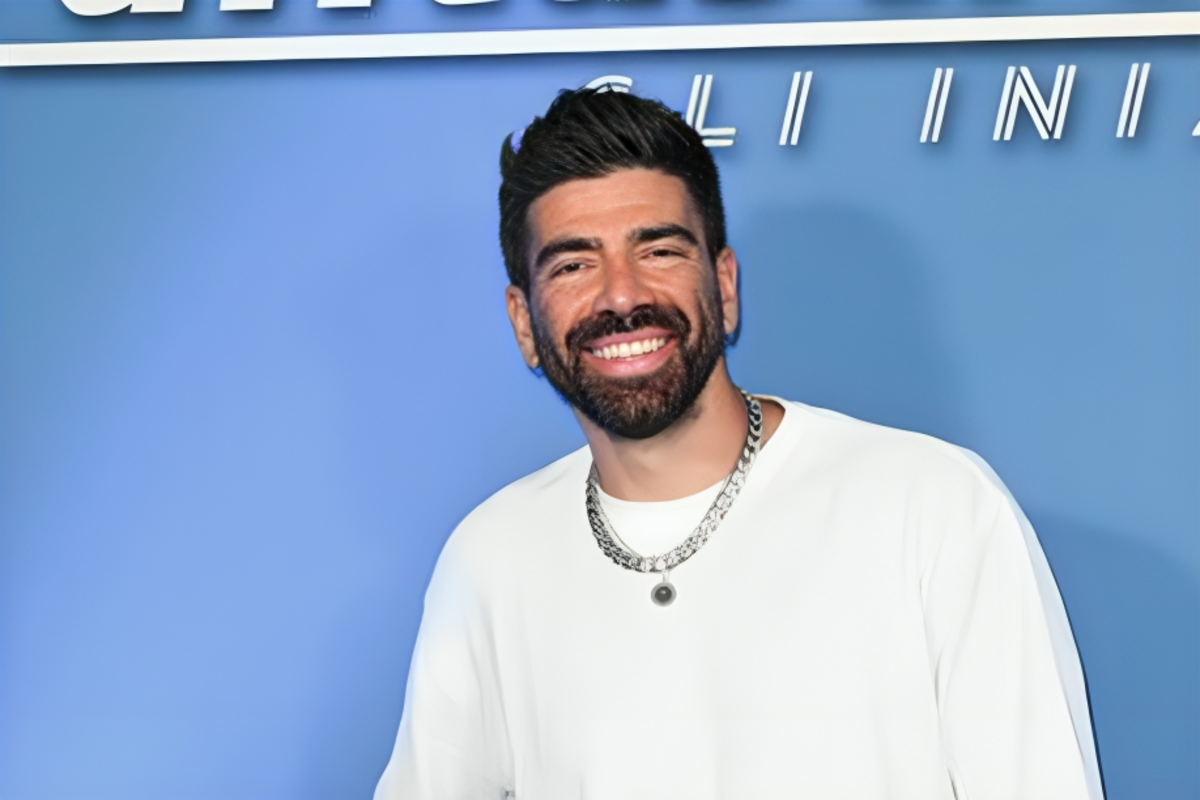 Sanremo Giovani 2026, dall’attrice agli ex concorrenti di X Factor e Amici: chi sono i 24 ragazzi che sognano l’Ariston Sanremo Giovani 2026, dall’attrice agli ex concorrenti di X Factor e Amici: chi sono i 24 ragazzi che sognano l’Ariston