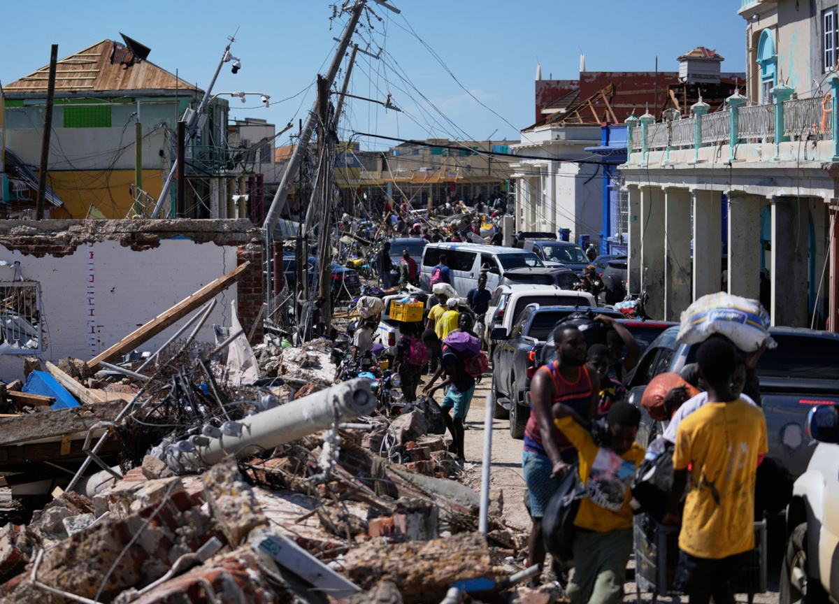 Uragano Melissa devastante: ad Haiti i morti sono 30 e in Giamaica 19. Paura per le Bermuda: “Condizioni in rapido peggioramento” Uragano Melissa devastante: ad Haiti i morti sono 30 e in Giamaica 19. Paura per le Bermuda: “Condizioni in rapido peggioramento”