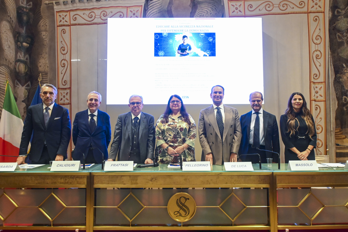 CESN, nasce il Consiglio per l’Educazione alla Sicurezza Nazionale per un’Italia più consapevole CESN, nasce il Consiglio per l’Educazione alla Sicurezza Nazionale per un’Italia più consapevole