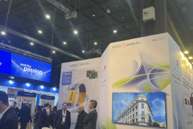 Intesa Sanpaolo presenta al Salone dei Pagamenti 2025 un progetto di Cash Pooling Internazionale Suistanability Linked