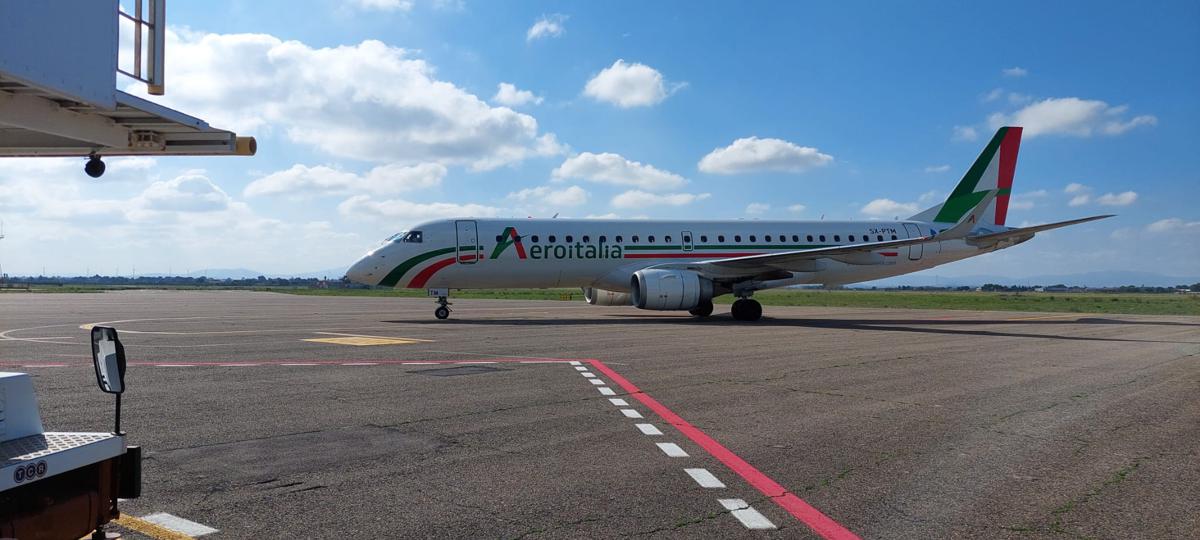 Aeroitalia: aereo decollato dal Gino Lisa di Foggia per Milano Malpensa Aeroitalia: aereo decollato dal Gino Lisa di Foggia per Milano Malpensa