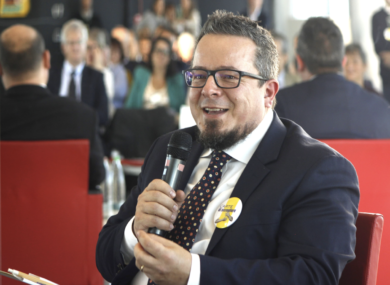 Affido e adozione. Al via a Milano la “Biennale dell’Accoglienza. L’Arte di Accogliere”