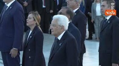 4 Novembre, Meloni canta Inno di Mameli a cerimonia all’Altare della Patria per Festa Forze Armate