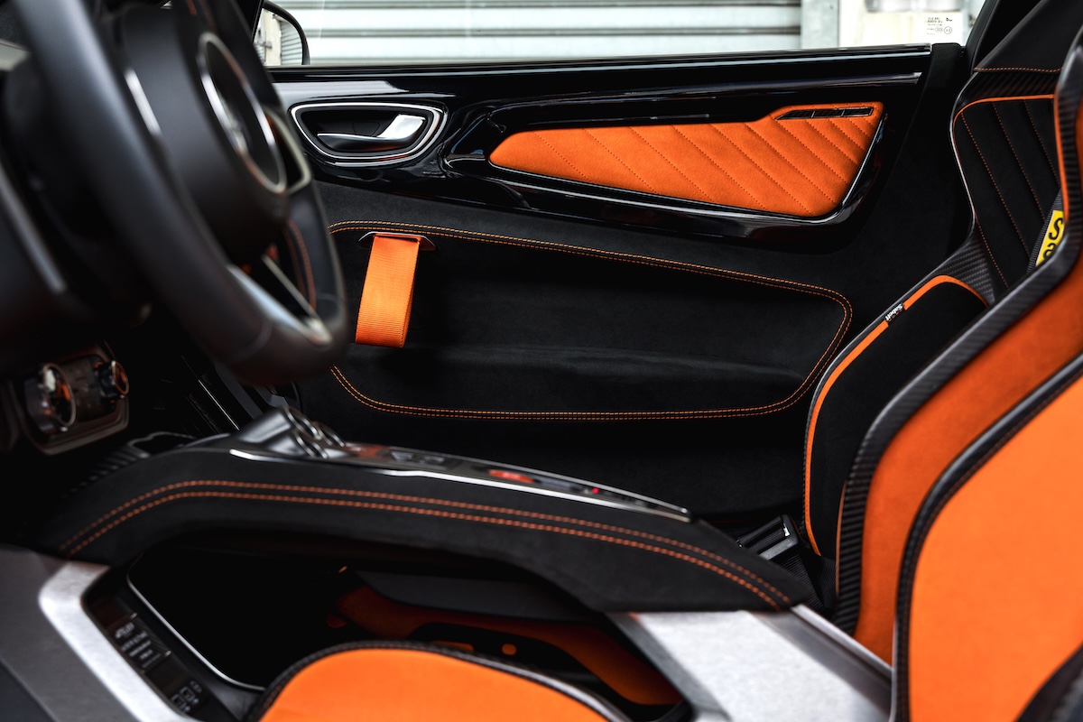 Alpine A110 R Ultime: 345 CV e personalizzazione estrema Alpine A110 R Ultime: 345 CV e personalizzazione estrema