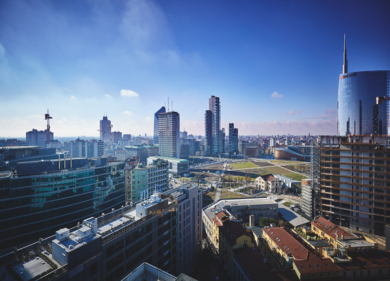 Mercato immobiliare, a Milano i prezzi di vendita non si arrestano: +2,3%. Valore medio di 5.564 euro al mq