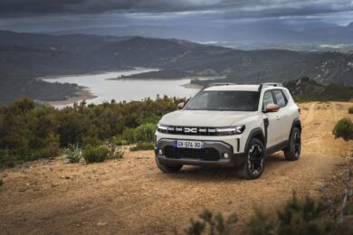 Dacia Duster 2026: nuovi motori hybrid 155 e mild 140