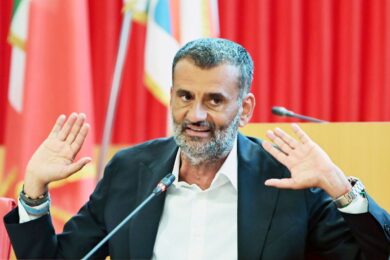 Sondaggi, previsioni da elezioni “bulgare” per Decaro: in Puglia non c’è partita