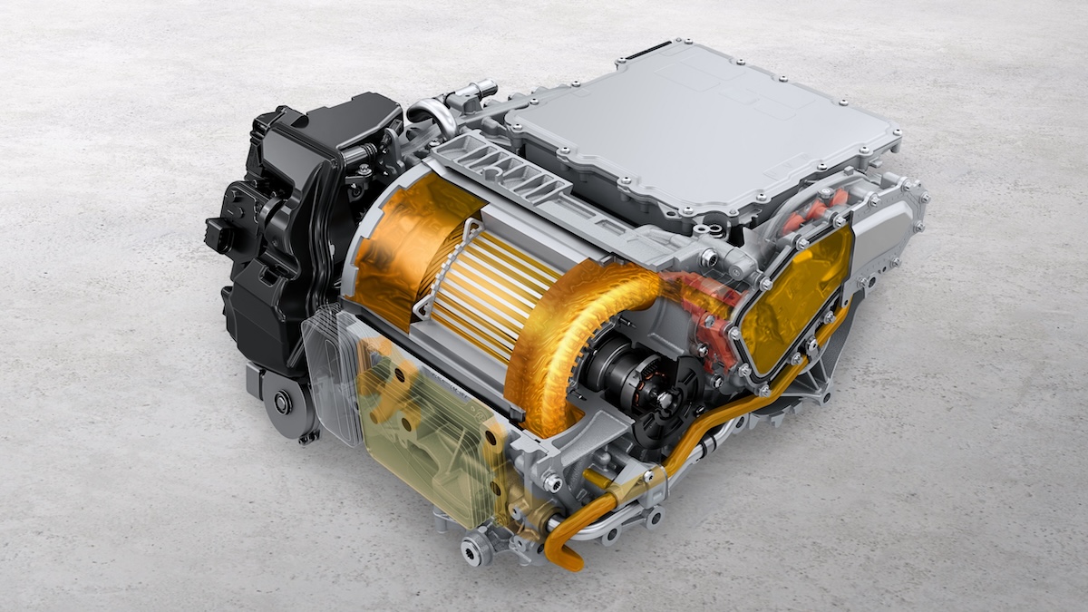 Porsche Cayenne Electric: la tecnologia della Formula E scende in strada Porsche Cayenne Electric: la tecnologia della Formula E scende in strada